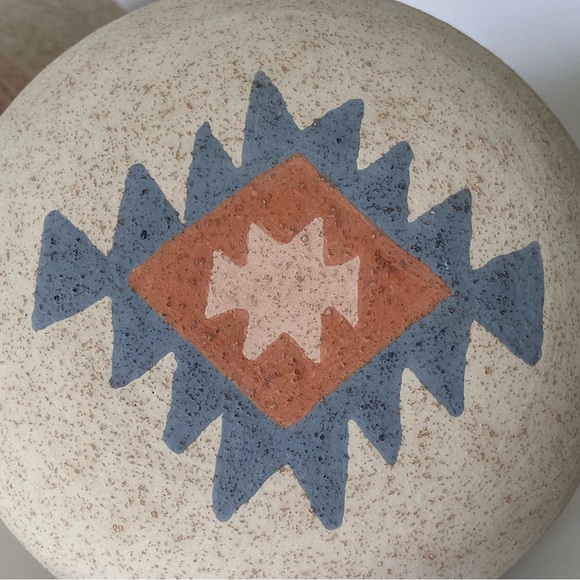 Aztec Creamer Sugar Pottery Sand Art Native American Pastel Blue Rust Orange EUC - Picture 8 of 16